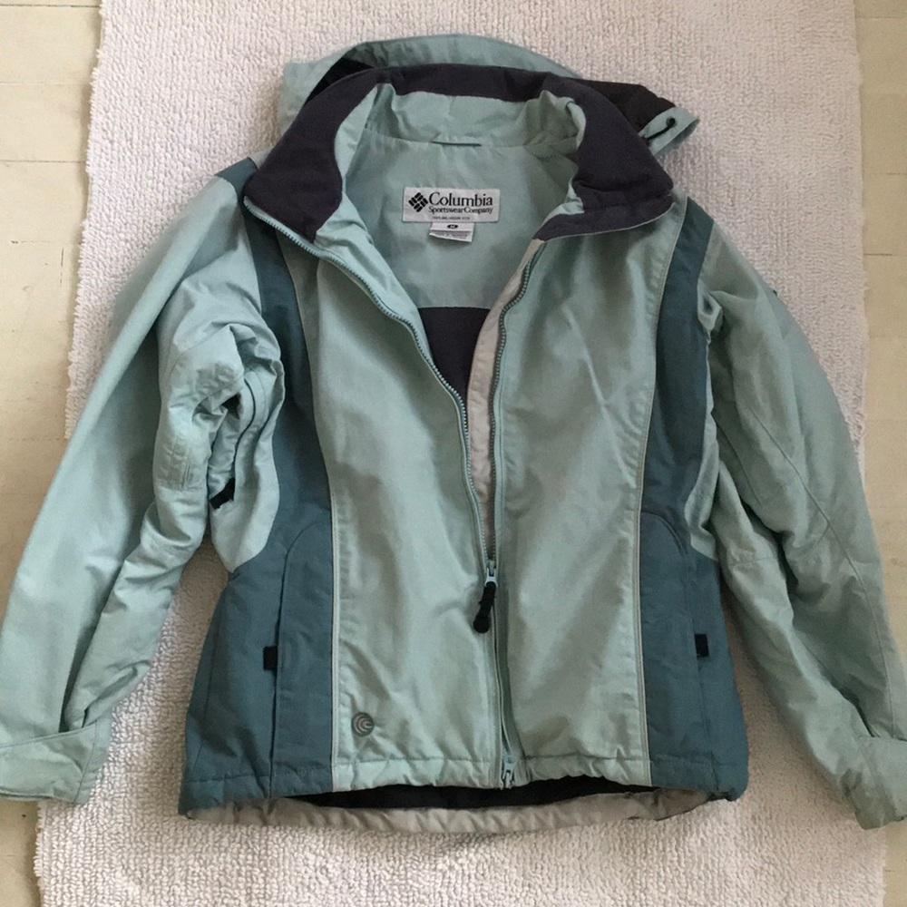 Women’s Columbia ski / snowboard jacket